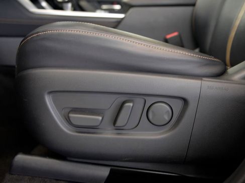 Certified 2024 MAZDA CX-90 3.3 Turbo w/ Premium Plus Pkg image 16