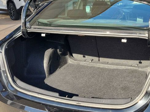 Used 2024 Chevrolet Malibu LT image 15