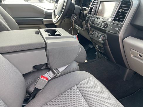 Used 2019 Ford F150 XLT w/ Equipment Group 302A Luxury AWD/4WD image 17
