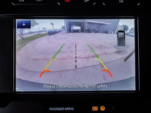 Used 2020 Ford F250 Lariat w/ Lariat Ultimate Package AWD/4WD image 19