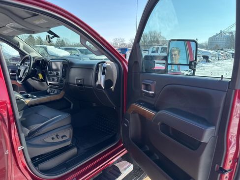 Used 2019 Chevrolet Silverado 2500 LTZ w/ Duramax Plus Package image 26