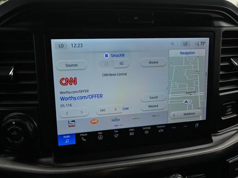 Used 2025 Ford F150 Lariat AWD/4WD image 37