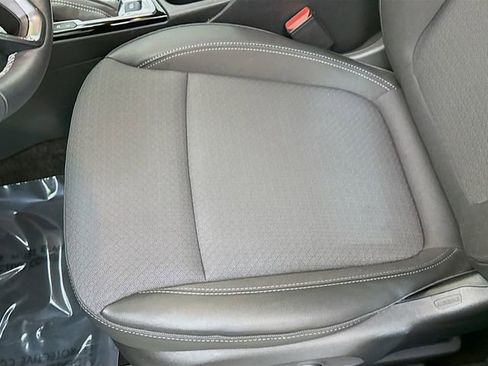 Used 2023 Buick Encore GX Select image 18