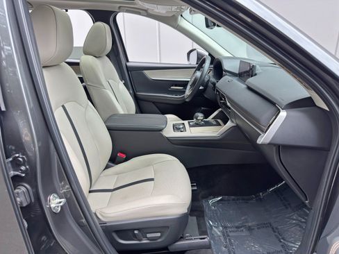 Used 2024 MAZDA CX-90 Plug-In Hybrid w/ Premium Pkg AWD/4WD image 15