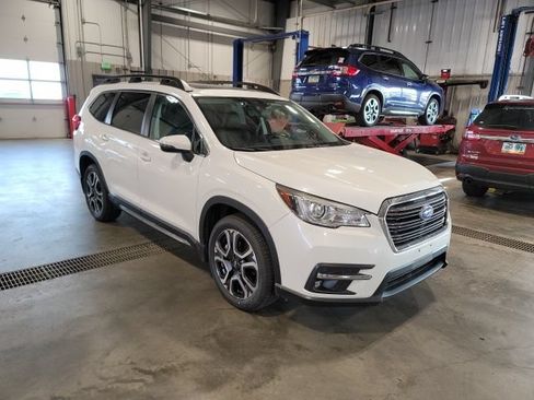 Used 2020 Subaru Ascent Limited w/ Technology Package AWD/4WD image 1