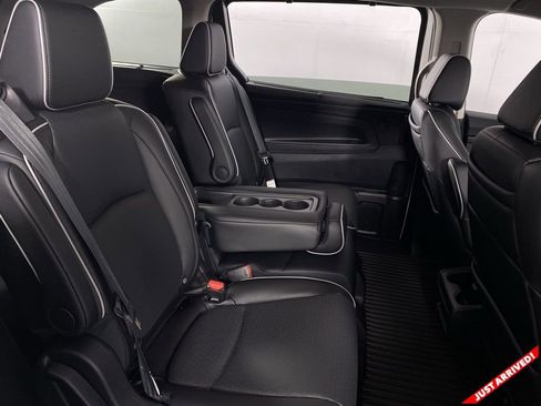 New 2026 Honda Odyssey Elite image 13