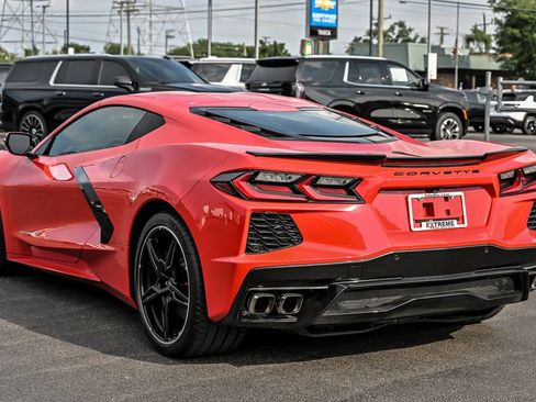 Used 2023 Chevrolet Corvette Stingray Coupe RWD image 8