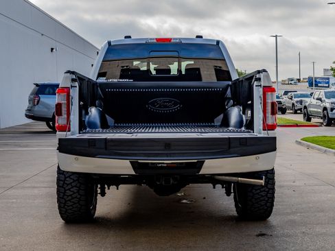 Used 2023 Ford F150 Limited image 9