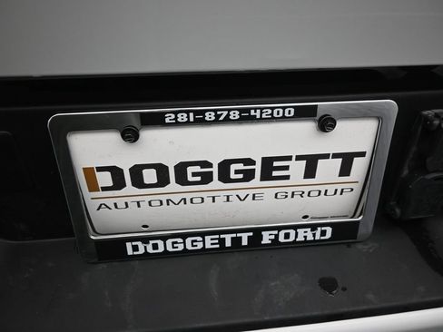 Used 2025 RAM 2500 Laramie AWD/4WD image 2