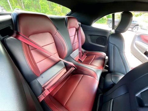 Used 2025 Ford Mustang GT Premium w/ GT Performance Package RWD image 19