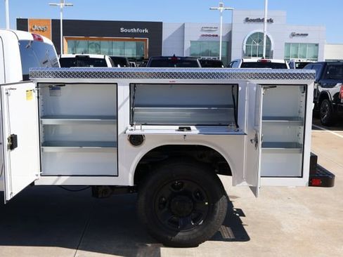 New 2026 RAM 2500 Tradesman w/ Commercial Features Package image 5