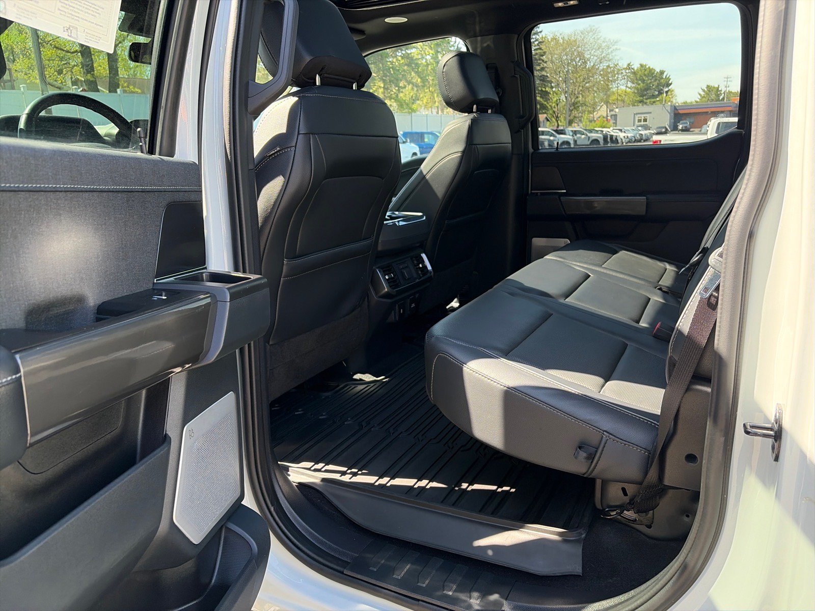 Used 2023 Ford F150 Lariat w/ Equipment Group 502A High AWD/4WD image 10
