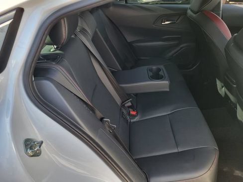 Used 2026 Toyota Prius Plug-In Hybrid FWD image 22