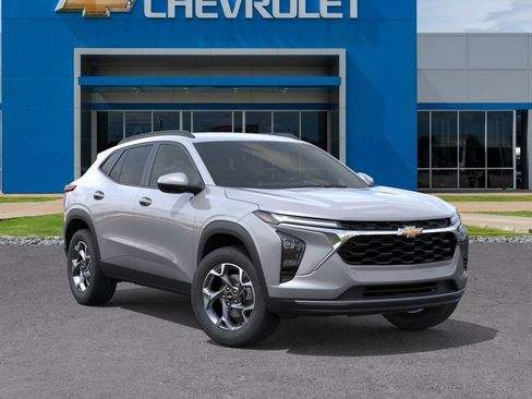 New 2026 Chevrolet Trax LT FWD image 7