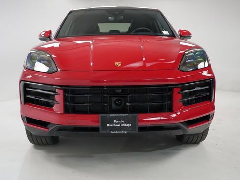 Certified 2025 Porsche Cayenne Coupe image 6