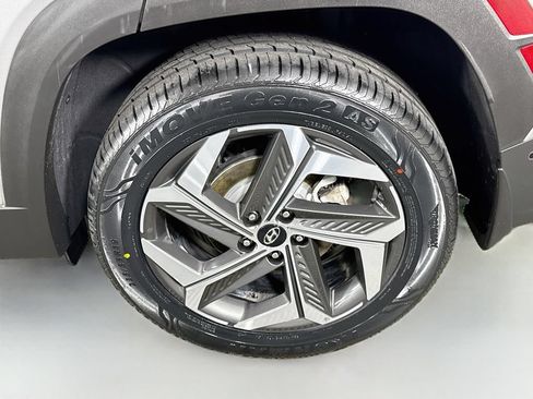 Certified 2022 Hyundai Tucson Limited AWD/4WD image 35