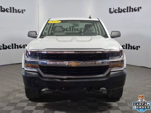 Used 2019 Chevrolet Silverado 1500 W/T w/ WT Convenience Package AWD/4WD image 2