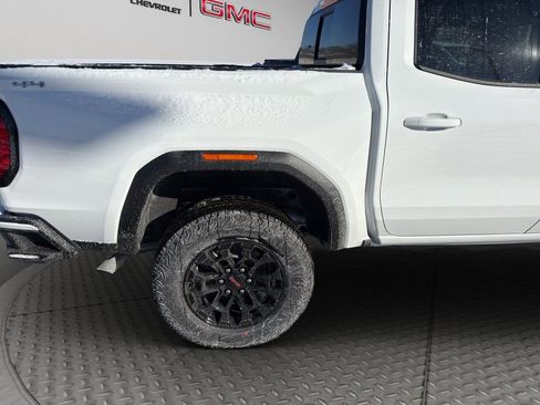 New 2026 GMC Canyon Elevation w/ Convenience Package image 28