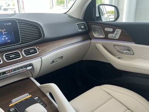 Certified 2025 Mercedes-Benz GLE 350 GLE 350 image 37