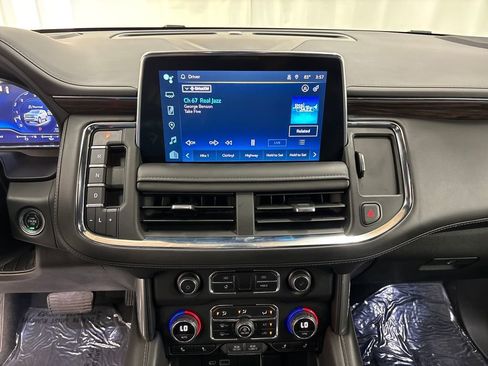 Certified 2022 Chevrolet Tahoe LT w/ Luxury Package image 17