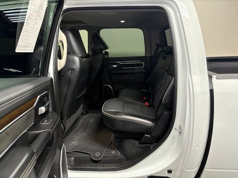 Used 2024 RAM 2500 Laramie w/ Cold Weather Group AWD/4WD image 11