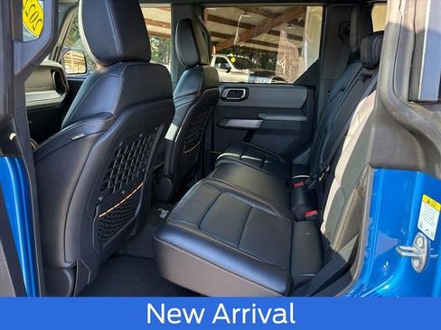 Used 2022 Ford Bronco Badlands image 19