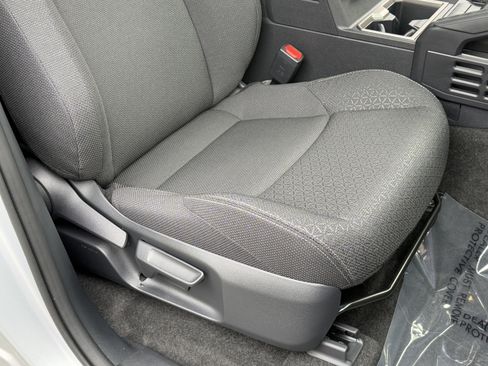 Certified 2025 Toyota 4Runner SR5 image 23