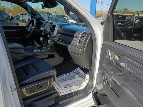 Used 2019 RAM 1500 Limited AWD/4WD image 11