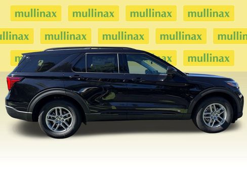 New 2026 Ford Explorer Active image 15