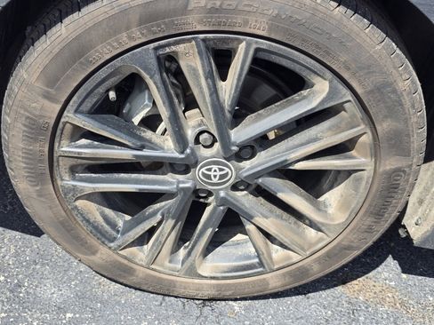 Used 2026 Toyota Camry SE w/ Convenience Package FWD image 10