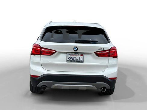 Used 2017 BMW X1 xDrive28i image 4