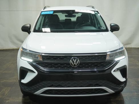 Certified 2023 Volkswagen Taos S FWD image 7