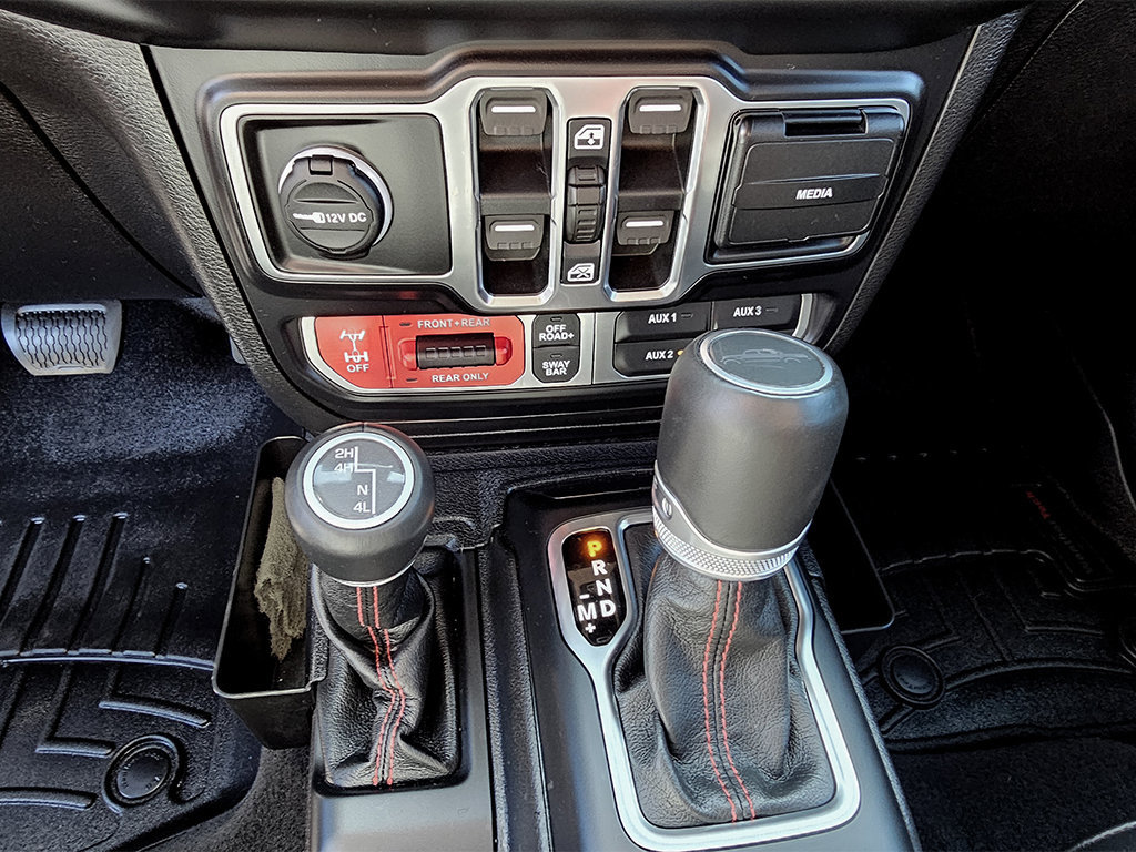 Used 2020 Jeep Gladiator Rubicon AWD/4WD image 28