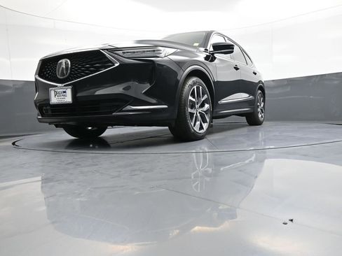 Used 2023 Acura MDX SH-AWD w/ Technology Package image 28