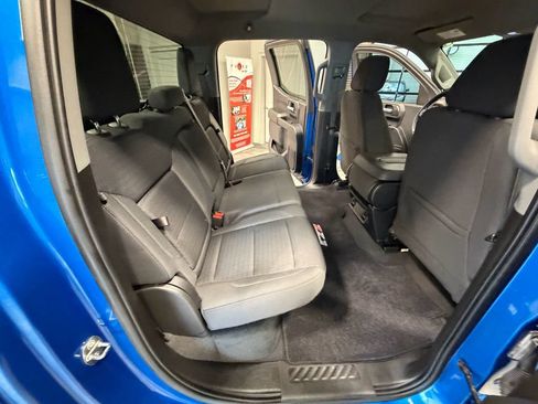 Used 2022 Chevrolet Silverado 1500 Custom Trail Boss w/ LPO, Dark Essentials Package AWD/4WD image 41