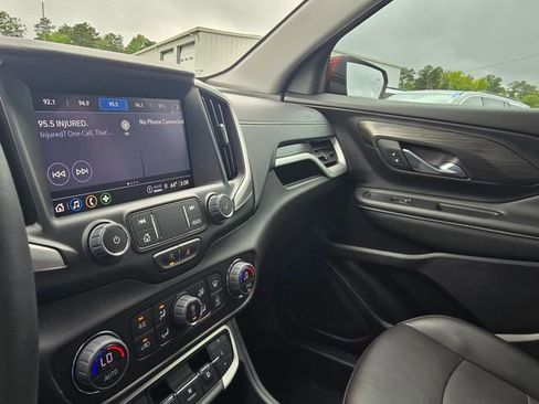 Used 2024 GMC Terrain SLT w/ Tech Package AWD/4WD image 26