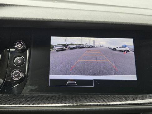 Used 2023 Buick Envision Preferred FWD image 25