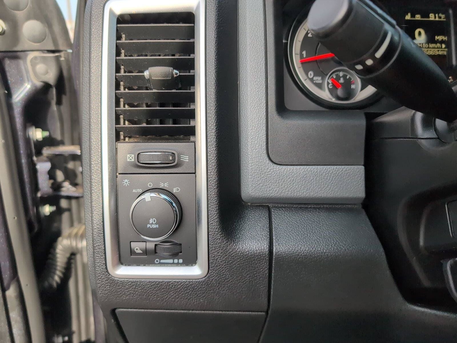 Used 2016 RAM 1500 Big Horn RWD image 27