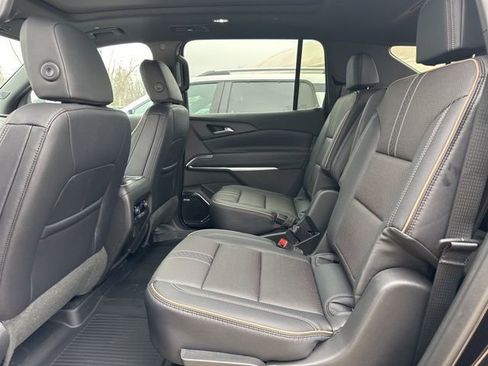 New 2026 Chevrolet Traverse High Country w/ LPO, Floor Liner Package image 11