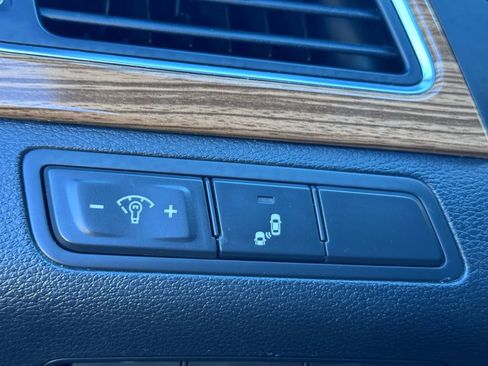 Used 2015 Hyundai Sonata Limited image 54