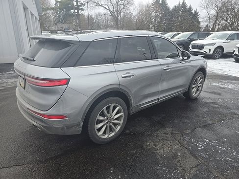 Certified 2022 Lincoln Corsair AWD w/ Premium Package image 4