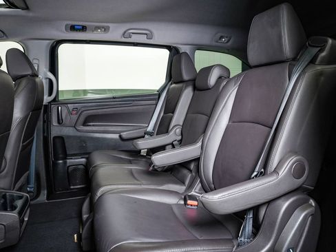 Used 2019 Honda Odyssey EX-L image 17