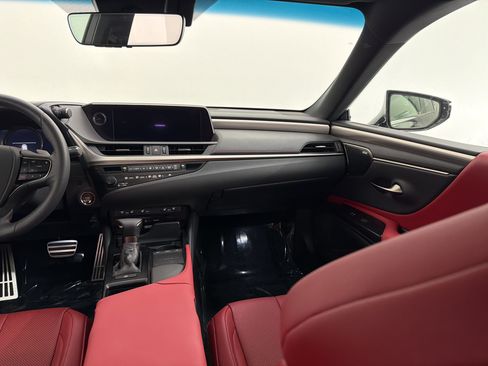 Certified 2020 Lexus ES 350 F Sport w/ Accessory Package 2 FWD image 32
