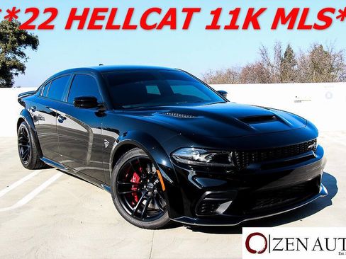 Used 2022 Dodge Charger SRT Hellcat w/ Harman/Kardon Audio Group image 1