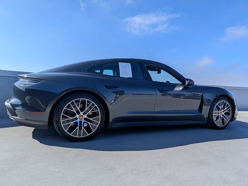Used 2024 Porsche Taycan image 24