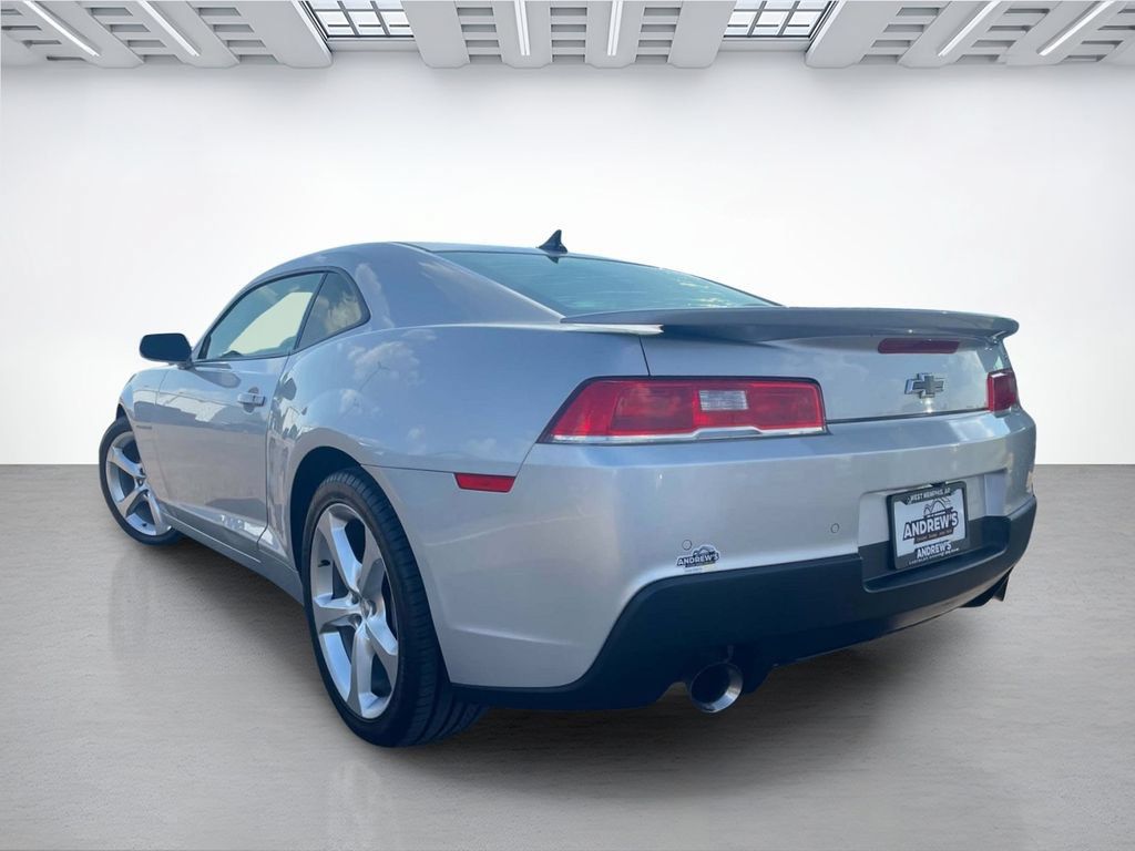 Used 2015 Chevrolet Camaro SS RWD image 5