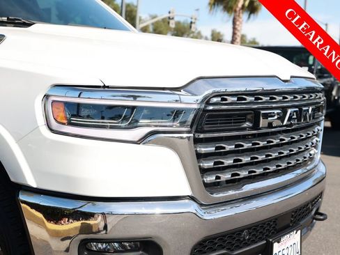 Used 2025 RAM 1500 Limited w/ Trailer Tow Group AWD/4WD image 8