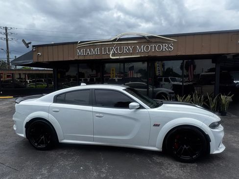 Used 2021 Dodge Charger Scat Pack RWD image 2