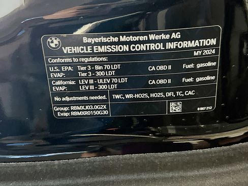 Used 2024 BMW X3 M40i w/ Parking Assistance Package image 24