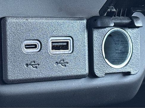 Used 2024 Chevrolet Silverado 2500 Custom w/ Custom Value Package AWD/4WD image 24